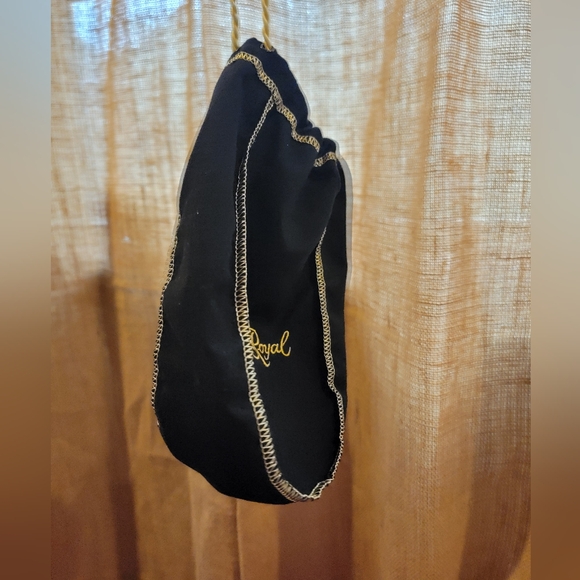 Crown Royal bag empty - Picture 3 of 6
